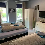 Appartement Stadtnah An Der Foerde 51 Hh *